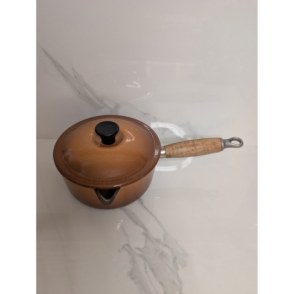 Le Creuset 16 Saucepan Vintage Brown Enameled Cast Iron Wood Handle France Lid
